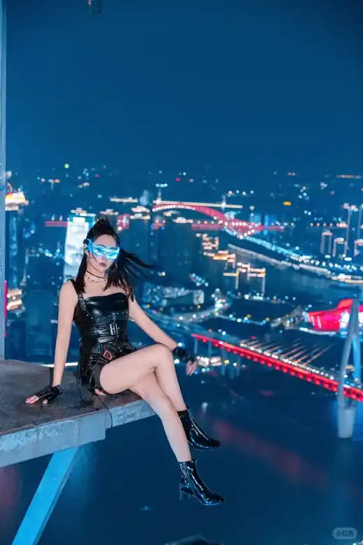 CP047 — 重庆131天台 感受赛博C市🌃