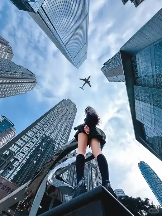 CP154 — 重庆解放碑三件套
